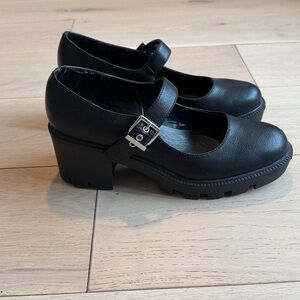 Chunky platform heels